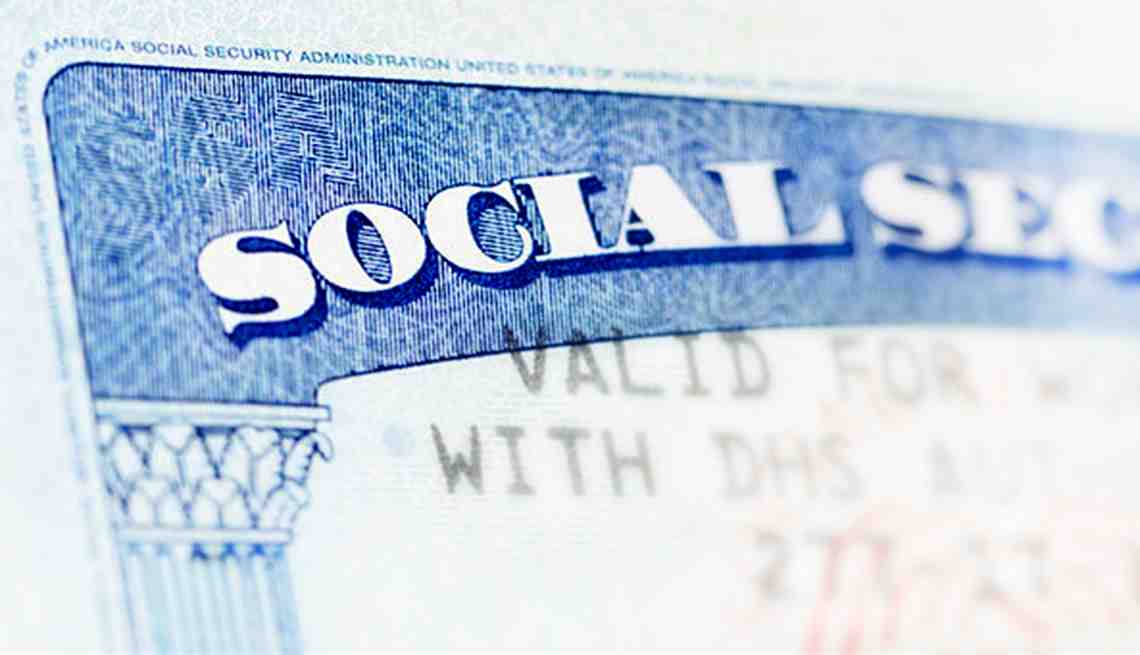 Does my wife get Social Security if she never worked?