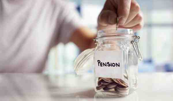How many years do you have to work for the federal government to get a pension?