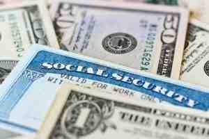 How much money can you make in 2021 and draw Social Security?