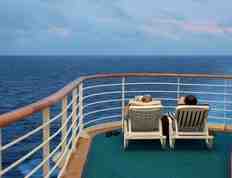 What is a good monthly retirement income?