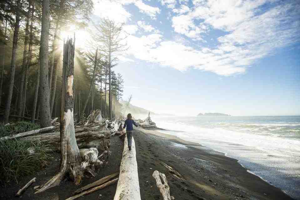 What is the best month to retire in 2021?